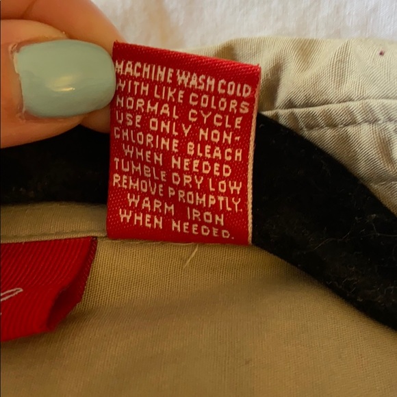 VINTAGE KHAKI BUTTON DOWN - Picture 6 of 6